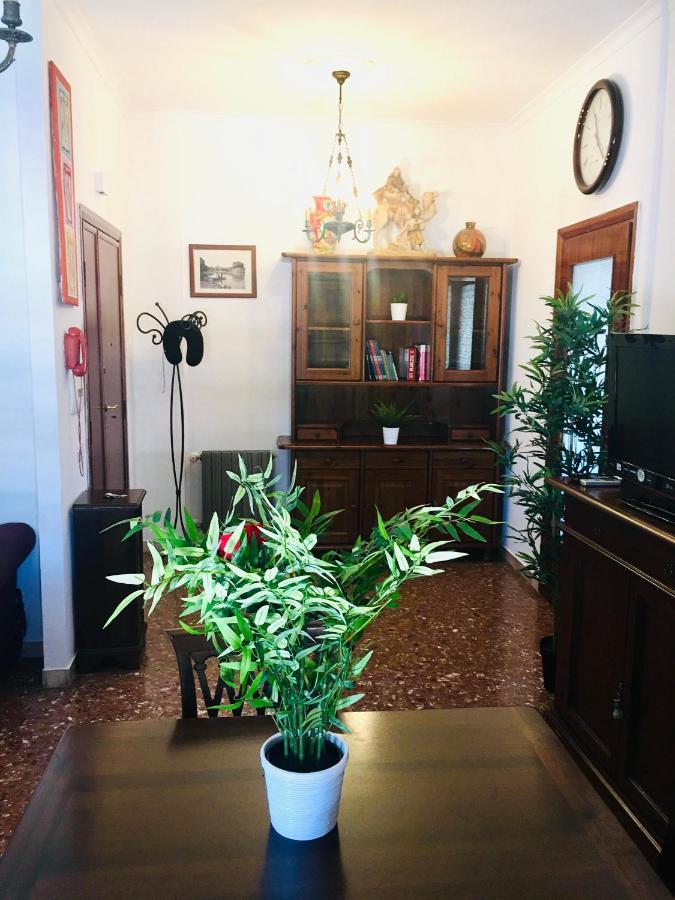 Panoramic And Bright Penthouse Is Waiting For You Apartment โรม ภายนอก รูปภาพ