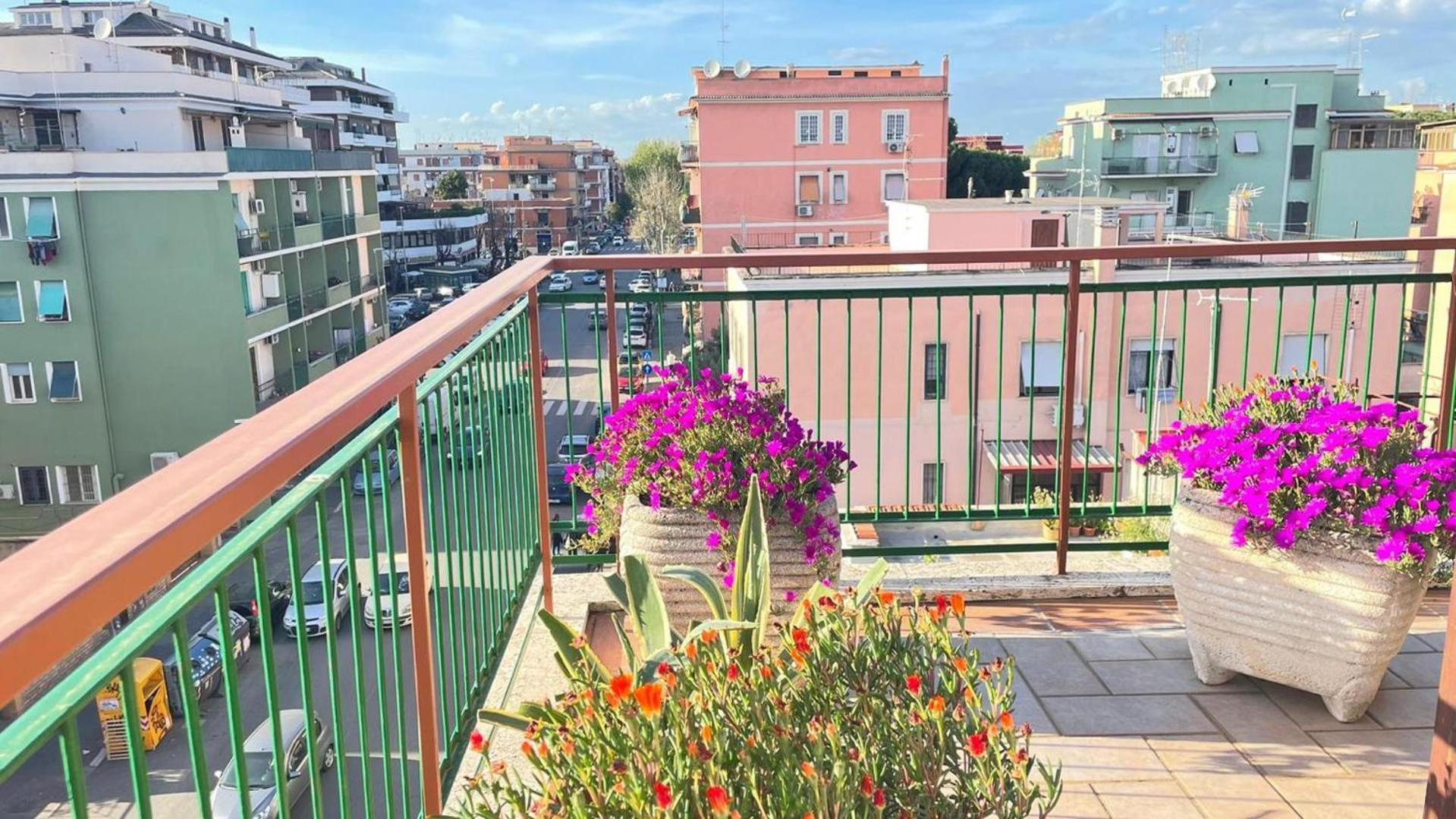 Panoramic And Bright Penthouse Is Waiting For You Apartment โรม ภายนอก รูปภาพ